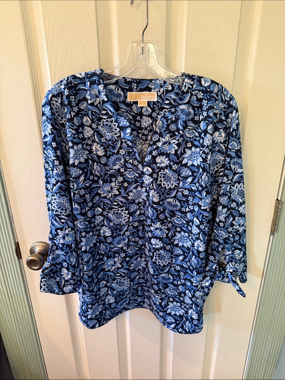 MICHAEL Michael Kors Navy and Light Blue Floral V-Neck Blouse